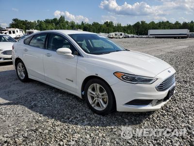 Czwarte zdjęcie samochodu z boku: 2018 FORD FUSION SE HYBRID VIN:3FA6P0LU1JR171769 - miniatura