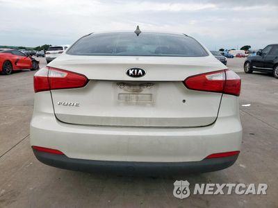Zdjęcie 6 z 12 samochodu: 2015 KIA FORTE LX VIN:KNAFK4A63F5258973 - miniatura
