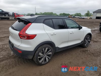 Trzecie zdjęcie samochodu z tyłu: 2021 VOLVO XC40 RECHARGE VIN:YV4ED3UR0M2528181 - miniatura