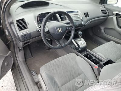 Zdjęcie 8 z 12 samochodu: 2008 HONDA CIVIC LX VIN:2HGFG12668H536439 - miniatura