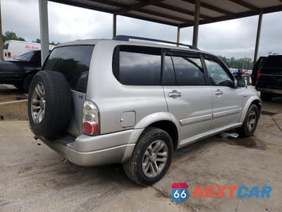 Trzecie zdjęcie samochodu z tyłu: 2004 SUZUKI XL7 EX VIN:JS3TY92V044104670 - miniatura