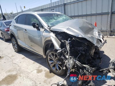 Czwarte zdjęcie samochodu z boku: 2019 LEXUS NX 300 BASE VIN:JTJYARBZ3K2137874 - miniatura