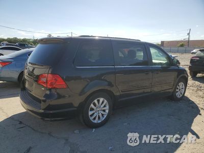 Trzecie zdjęcie samochodu z tyłu: 2012 VOLKSWAGEN ROUTAN SE VIN:2C4RVABG2CR393504 - miniatura