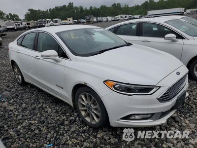 Czwarte zdjęcie samochodu z boku: 2017 FORD FUSION SE HYBRID VIN:3FA6P0LU8HR409272 - miniatura