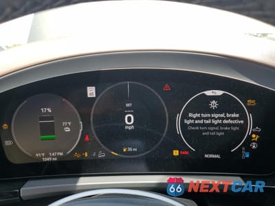 Zdjęcie 9 z 14 samochodu: 2025 PORSCHE MACAN 4S VIN:WP1AB2XA8SL152338 - miniatura