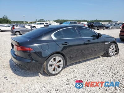 Trzecie zdjęcie samochodu z tyłu: 2020 JAGUAR XE S VIN:SAJAJ4FX4LCP55511 - miniatura