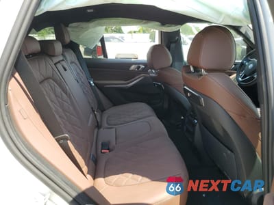 Zdjęcie 11 z 13 samochodu: 2025 BMW X5 XDRIVE40I VIN:5UX23EU05S9Z06326 - miniatura