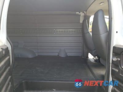 Zdjęcie 11 z 13 samochodu: 2008 GMC SAVANA G2500 VIN:1GTGG25C881193108 - miniatura