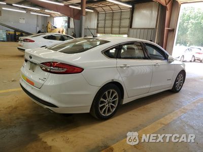 Trzecie zdjęcie samochodu z tyłu: 2017 FORD FUSION SE HYBRID VIN:3FA6P0LU5HR410038 - miniatura