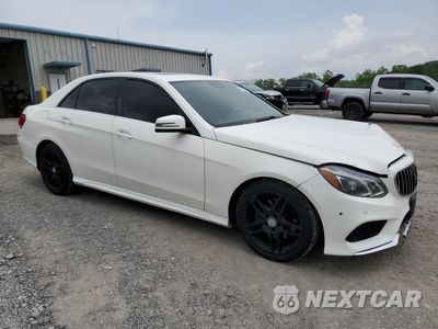 Czwarte zdjęcie samochodu z boku: 2015 MERCEDES-BENZ E 350 4MATIC VIN:WDDHF8JB0FB143386 - miniatura