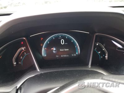 Zdjęcie 9 z 14 samochodu: 2016 HONDA CIVIC EX VIN:19XFC2F73GE082566 - miniatura