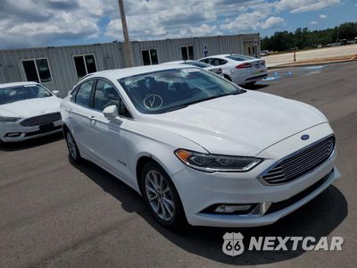 Czwarte zdjęcie samochodu z boku: 2017 FORD FUSION SE HYBRID VIN:3FA6P0LU8HR409224 - miniatura
