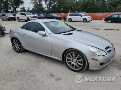 Czwarte zdjęcie samochodu z boku: 2005 MERCEDES-BENZ SLK 350 VIN:WDBWK56F85F047471 - miniatura