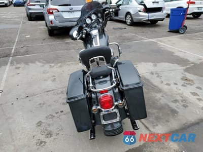 Czwarte zdjęcie samochodu z boku: 2007 HARLEY-DAVIDSON FLHX VIN:1HD1KB4127Y636099 - miniatura