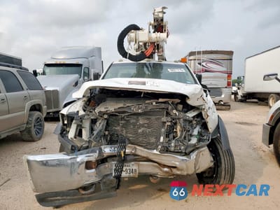 Piąte zdjęcie samochodu w środku: 2013 RAM 5500 VIN:3C7WRNAL1DG563973 - miniatura