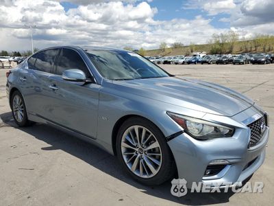 Czwarte zdjęcie samochodu z boku: 2019 INFINITI Q50 LUXE VIN:JN1EV7AP4KM513830 - miniatura