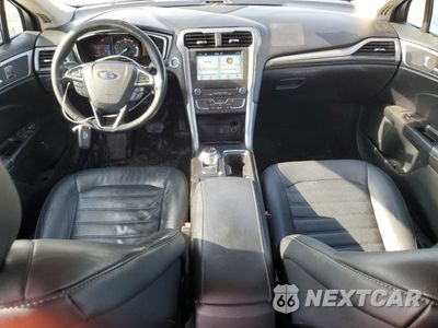 Zdjęcie 8 z 12 samochodu: 2017 FORD FUSION SE HYBRID VIN:3FA6P0LUXHR410150 - miniatura