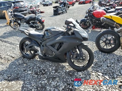 2008 SUZUKI GSX-R750 JS1GR7LA582104043 - główne zdjęcie licytacji z USA - miniatura