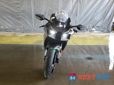 Drugie zdjęcie samochodu z przodu: 2023 KAWASAKI ZX1002 M VIN:JKBZXVM18PA005279 - miniatura