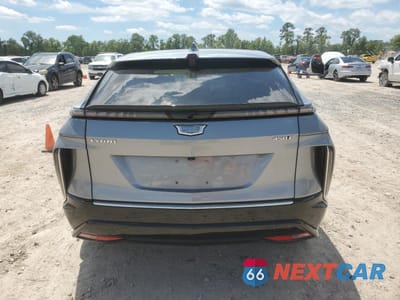 Zdjęcie 6 z 13 samochodu: 2024 CADILLAC LYRIQ LUXURY VIN:1GYKPSRK1RZ104892 - miniatura