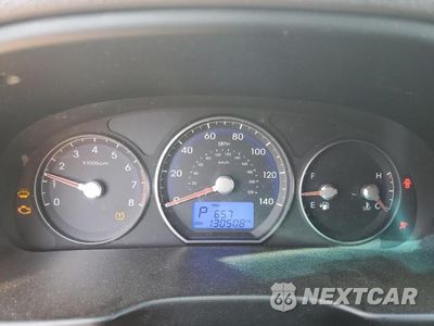Zdjęcie 9 z 14 samochodu: 2011 HYUNDAI SANTA FE GLS VIN:5XYZGDAB3BG081549 - miniatura