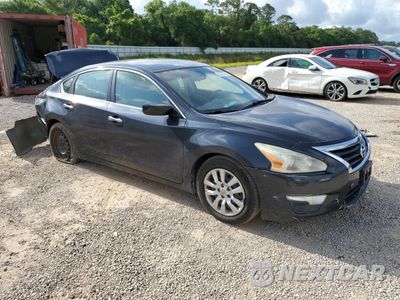 Czwarte zdjęcie samochodu z boku: 2015 NISSAN ALTIMA 2.5 VIN:1N4AL3AP3FN325445 - miniatura