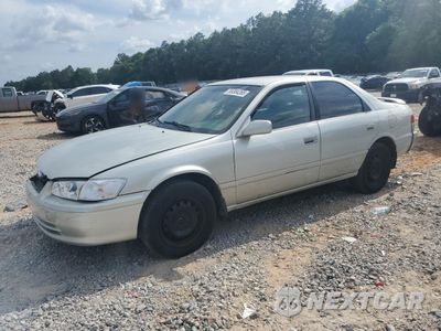2001 TOYOTA CAMRY CE 4T1BG22KX1U767245 - główne zdjęcie licytacji z USA - miniatura