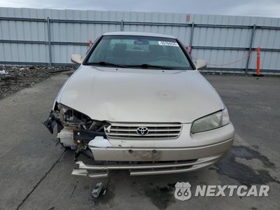 Piąte zdjęcie samochodu w środku: 1999 TOYOTA CAMRY CE VIN:4T1BG22K5XU899273 - miniatura