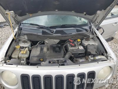 Zdjęcie 12 z 16 samochodu: 2012 JEEP PATRIOT LATITUDE VIN:1C4NJPFB4CD639905 - miniatura