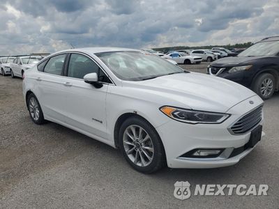 Czwarte zdjęcie samochodu z boku: 2017 FORD FUSION SE HYBRID VIN:3FA6P0LU6HR409089 - miniatura