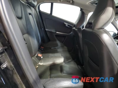 Zdjęcie 10 z 12 samochodu: 2012 VOLVO S60 T5 VIN:YV1622FS5C2140010 - miniatura