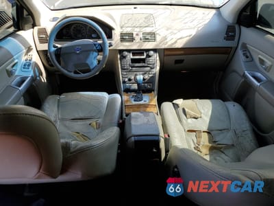 Zdjęcie 8 z 12 samochodu: 2004 VOLVO XC90 VIN:YV1CY59H441117246 - miniatura