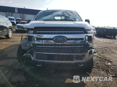 Piąte zdjęcie samochodu w środku: 2018 FORD F150 SUPER CAB VIN:1FTEX1EP9JFE65050 - miniatura