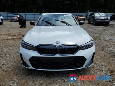 Piąte zdjęcie samochodu w środku: 2023 BMW 330XI VIN:3MW89FF0XP8D61090 - miniatura