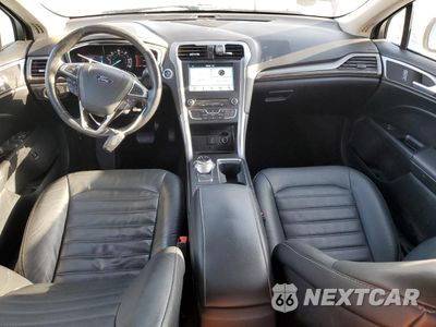 Zdjęcie 8 z 13 samochodu: 2018 FORD FUSION SE HYBRID VIN:3FA6P0LU0JR172105 - miniatura