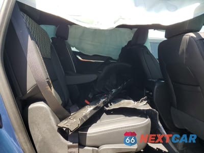 Zdjęcie 11 z 15 samochodu: 2025 GMC ACADIA DENALI VIN:1GKENRRS3SJ216961 - miniatura