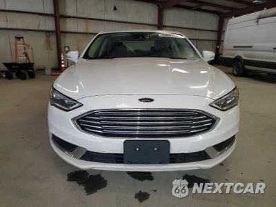 Piąte zdjęcie samochodu w środku: 2018 FORD FUSION SE HYBRID VIN:3FA6P0LU6JR171797 - miniatura