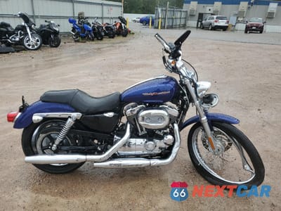 2006 HARLEY-DAVIDSON XL1200 C 1HD1CGP136K433455 - główne zdjęcie licytacji z USA - miniatura