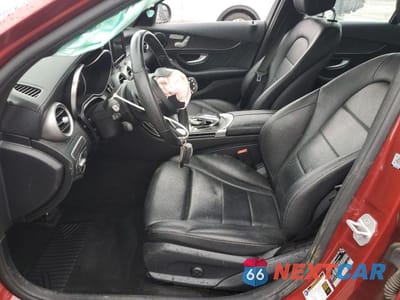 Zdjęcie 7 z 13 samochodu: 2016 MERCEDES-BENZ C 300 4MATIC VIN:55SWF4KB9GU135597 - miniatura