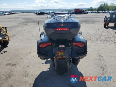 Czwarte zdjęcie samochodu z boku: 2020 CAN-AM SPYDER ROADSTER RT VIN:2BXNBDD22LV004684 - miniatura