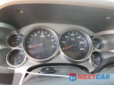 Zdjęcie 9 z 12 samochodu: 2012 CHEVROLET SILVERADO K3500 VIN:1GB3KZCGXCF206629 - miniatura