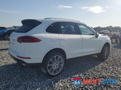 Trzecie zdjęcie samochodu z tyłu: 2018 PORSCHE CAYENNE TURBO VIN:WP1AC2A22JLA85090 - miniatura