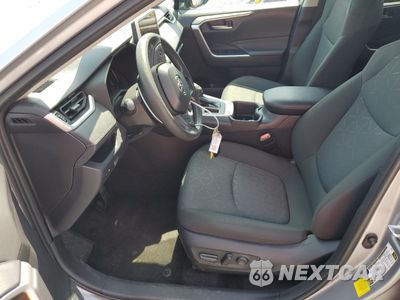 Zdjęcie 7 z 13 samochodu: 2024 TOYOTA RAV4 XLE VIN:2T3W1RFV1RW332486 - miniatura