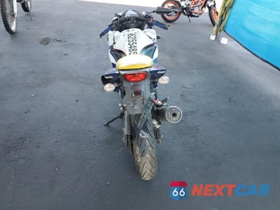 Czwarte zdjęcie samochodu z boku: 2011 KAWASAKI EX250 J VIN:JKAEXMJ12BDA76795 - miniatura
