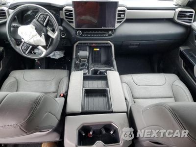 Zdjęcie 8 z 12 samochodu: 2022 TOYOTA TUNDRA CREWMAX LIMITED VIN:5TFJA5DB0NX022069 - miniatura