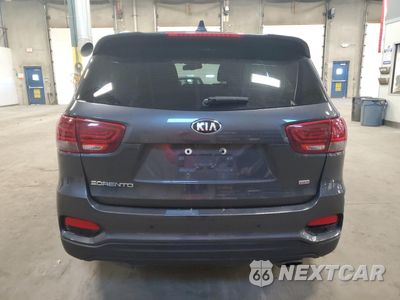 Zdjęcie 6 z 16 samochodu: 2019 KIA SORENTO L VIN:5XYPG4A34KG457224 - miniatura