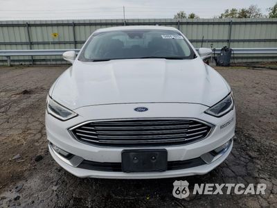 Piąte zdjęcie samochodu w środku: 2017 FORD FUSION SE HYBRID VIN:3FA6P0LU2HR359548 - miniatura