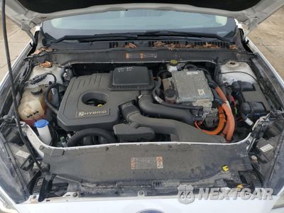 Zdjęcie 11 z 13 samochodu: 2018 FORD FUSION SE HYBRID VIN:3FA6P0LU8JR172028 - miniatura
