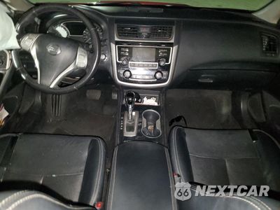 Zdjęcie 8 z 12 samochodu: 2018 NISSAN ALTIMA 2.5 VIN:1N4AL3AP5JC191591 - miniatura