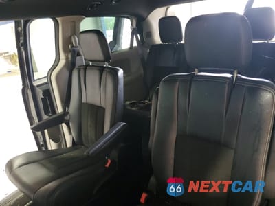 Zdjęcie 10 z 14 samochodu: 2019 DODGE GRAND CARAVAN SXT VIN:2C4RDGCG4KR776802 - miniatura